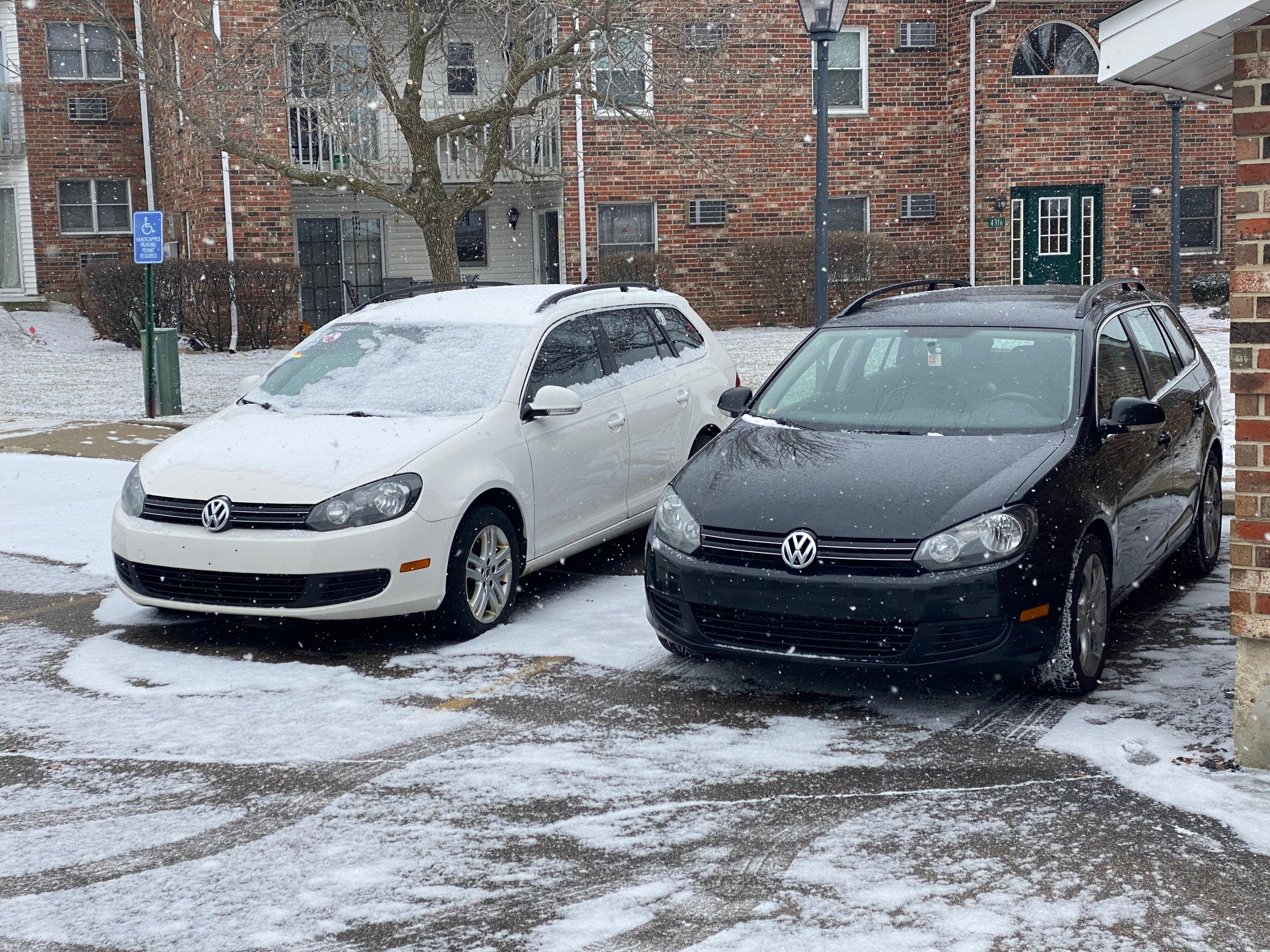 183215b9fb69bfefa8cc9554fdd4c446