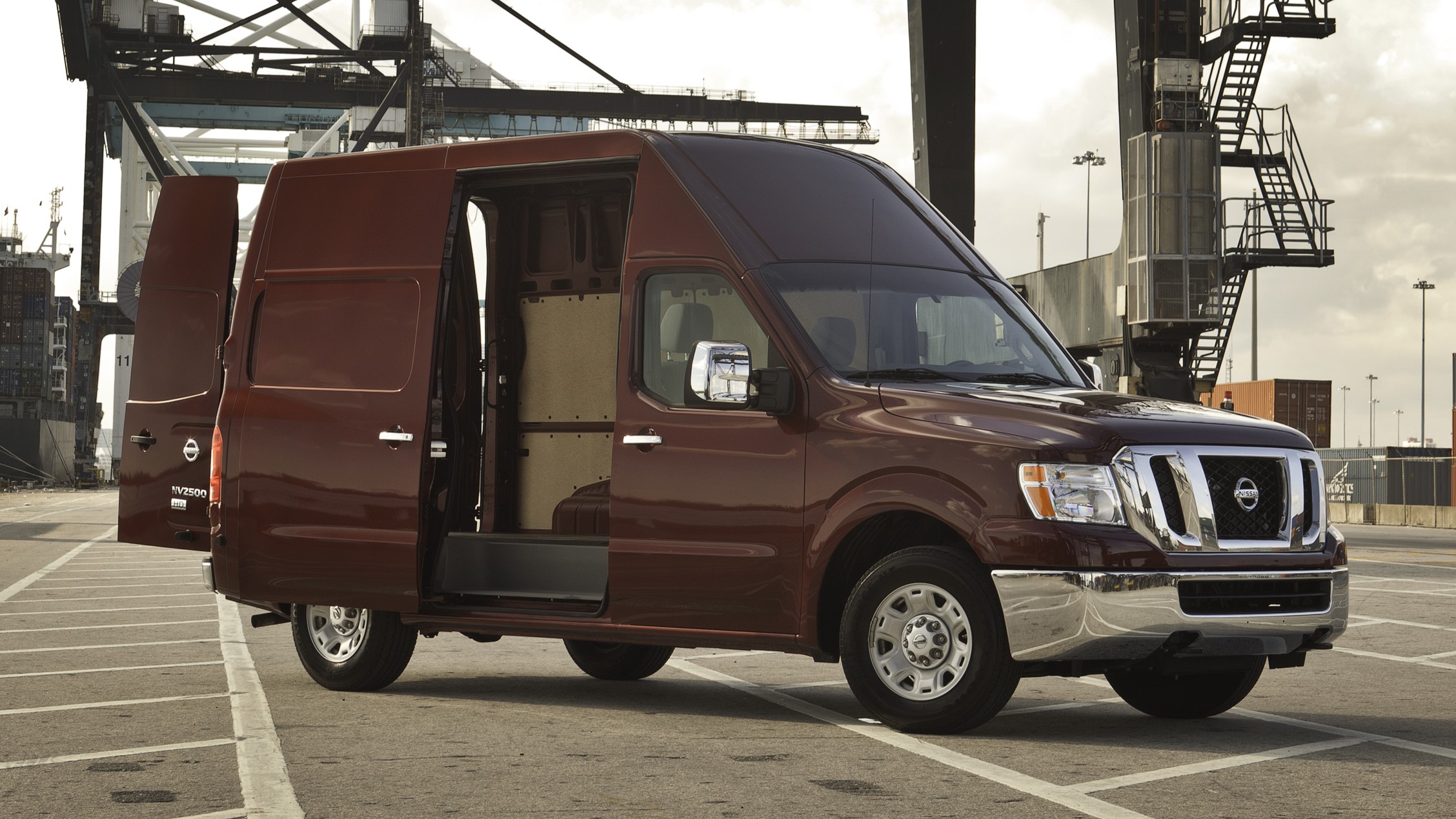 2012 Nissan Nv Hr 03 Source