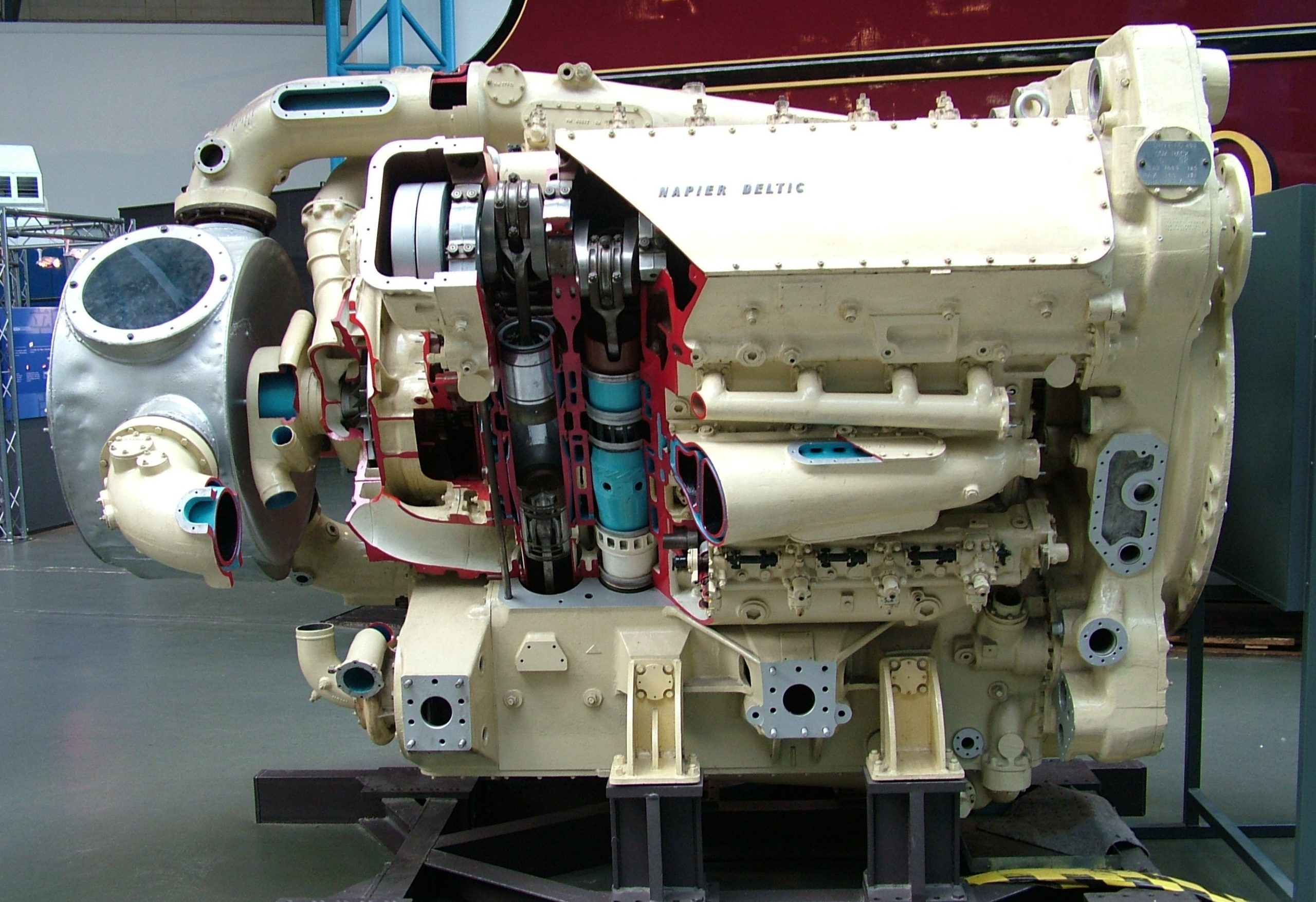 Napier Deltic Engine (1)